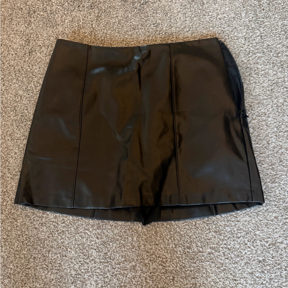 Faux leather Mini Skort